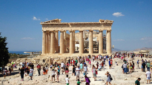10 Must-See Places in Greece for First-Time Visitors